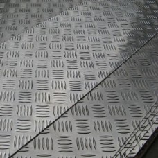 Лист нержавеющий рифленый г/к квинтет 12Х18Н10Т 2,5 мм