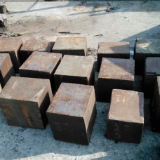 Поковка нержавеющая прямоугольная X2CrNi19-11 20 мм EN 10222-5